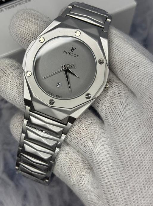 Hublot Diamond Cut Watch - Lubag.